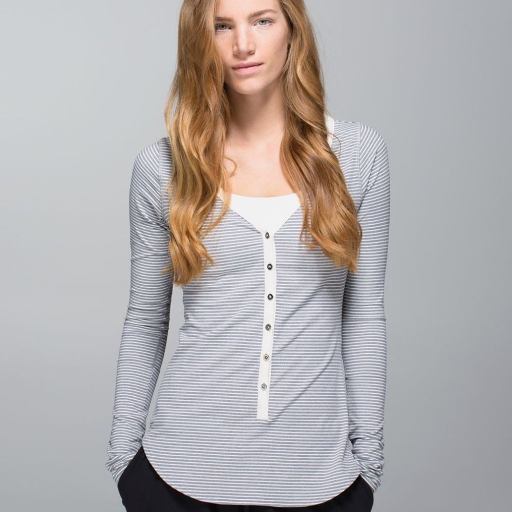 Lululemon Awesoma Henley